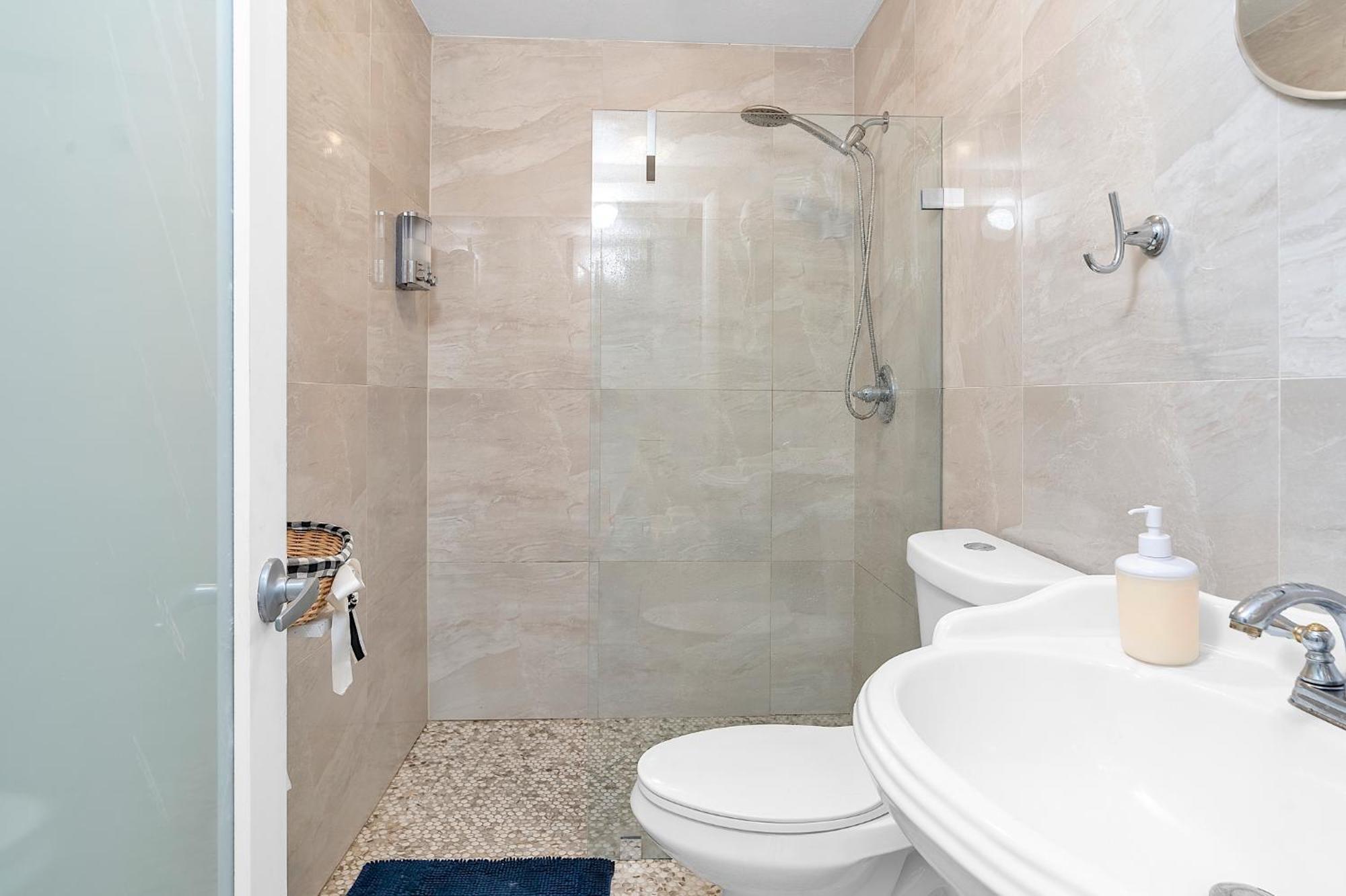 Private Room In Little Havana マイアミ エクステリア 写真
