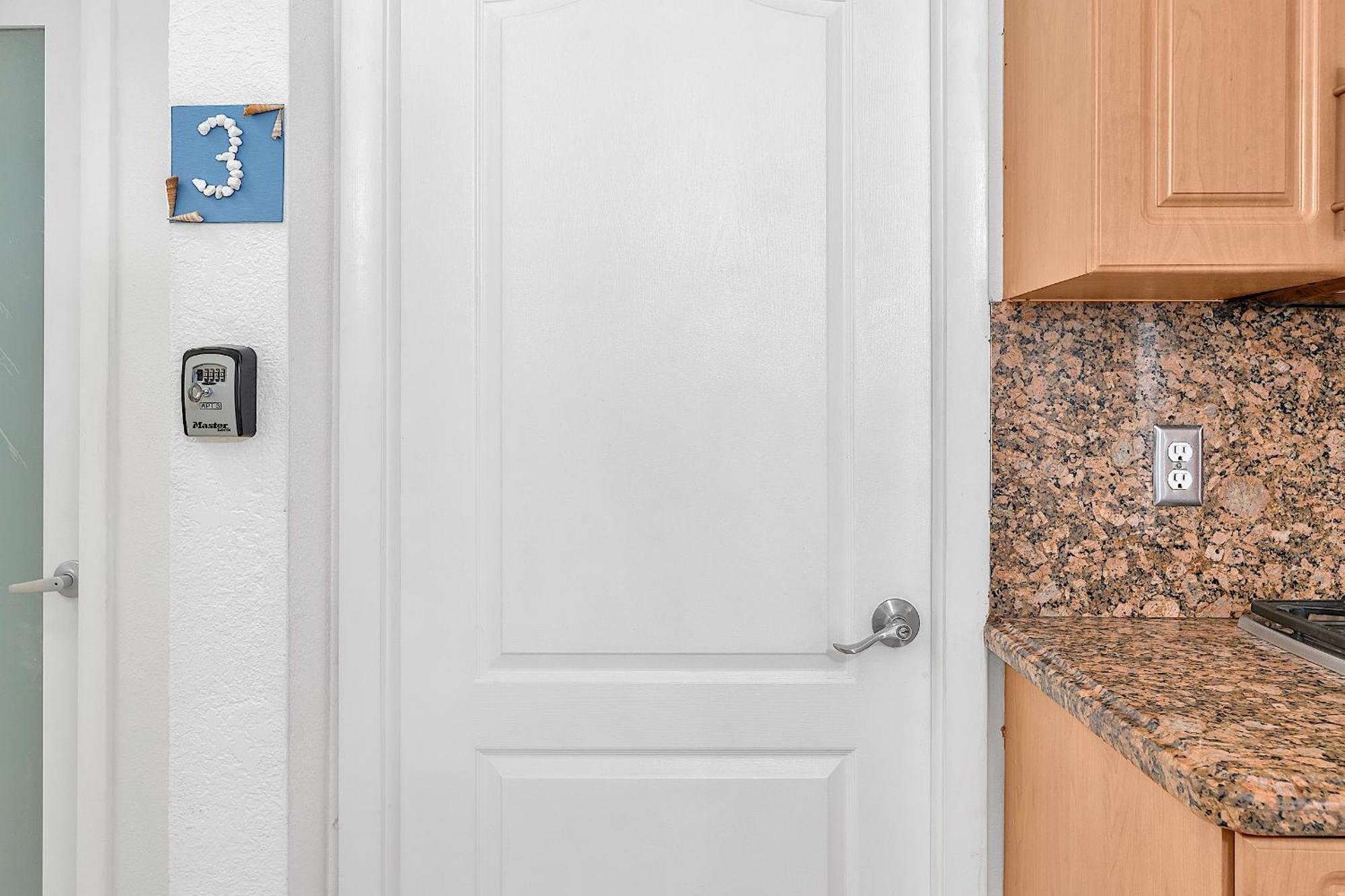 Private Room In Little Havana マイアミ エクステリア 写真